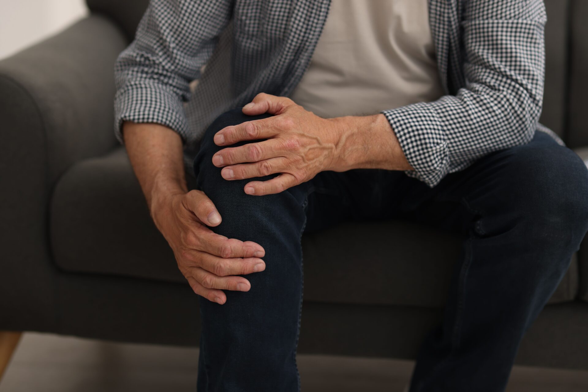what causes osteoarthritis pain