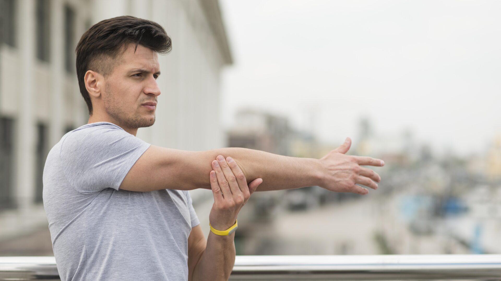 How to Manage Elbow Pain